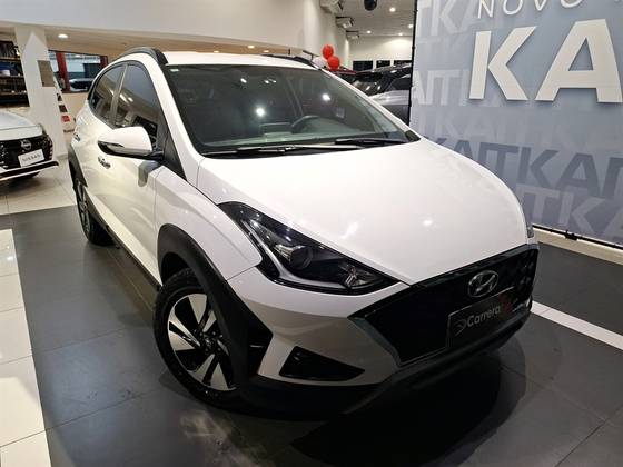 HYUNDAI HB20X 1.6 16V FLEX DIAMOND AUTOMÁTICO HYUNDAI HB20X 1.6 16V FLEX DIAMOND AUTOMÁTICO